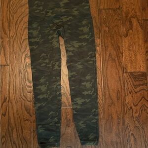 Camo Spanx Leggings